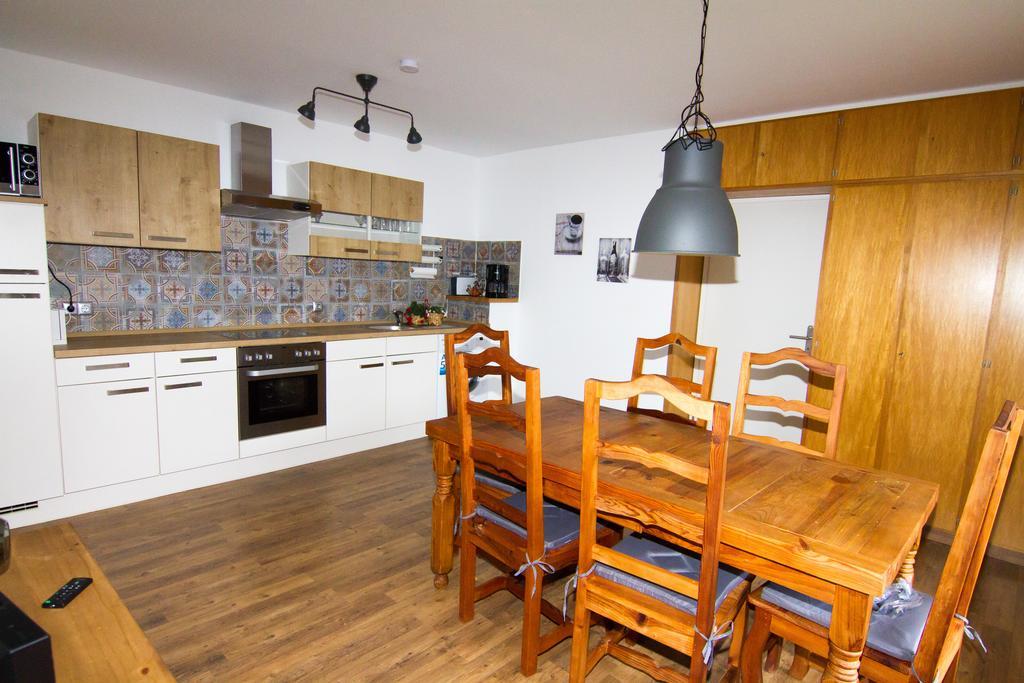 Ferienhaus "Kleiner Onkel" Honerath Buitenkant foto